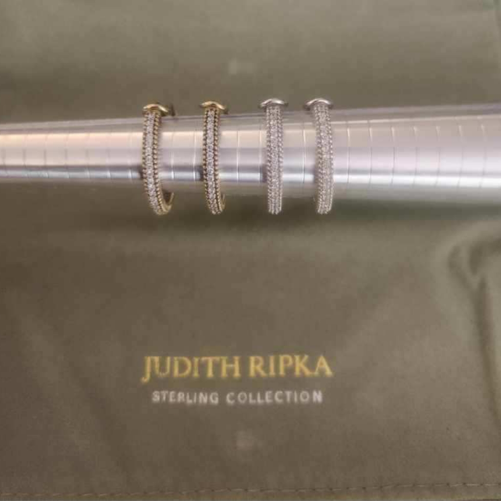 Judith Ripka Diamonique Earrings 1 Silver Pair Or 1 Gold Pair 135$